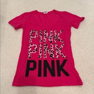 Pink Victoria’s Secret Graphic T-Shirt 2000s 60% Cotton